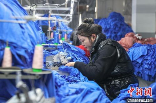 南昌開年拼經(jīng)濟(jì)，針紡服裝產(chǎn)業(yè)基地趕制訂單忙
